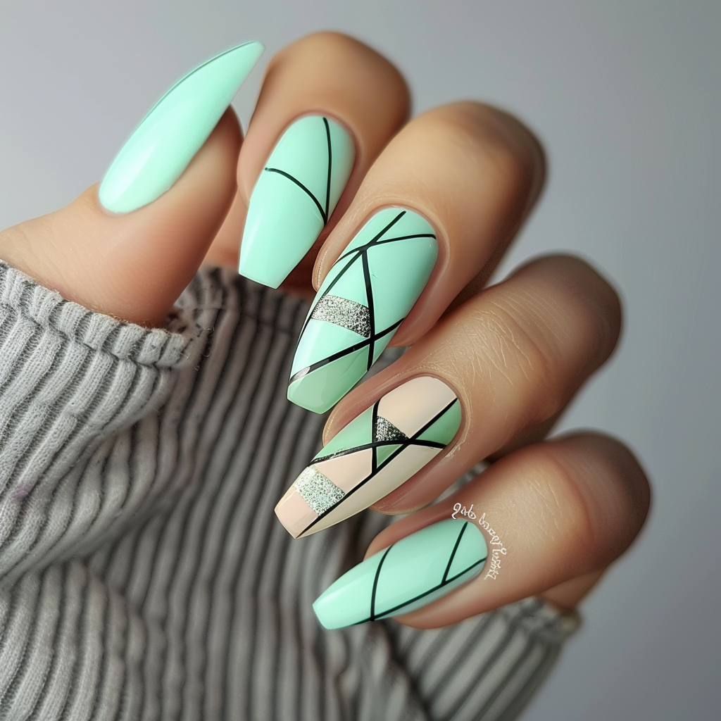 mint-green-nails